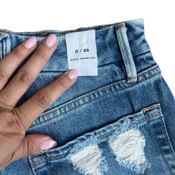 NWT GOOD AMERICAN WOMENS BERMUDA DENIM FRAYED SUMMER SHORTS SIZE 0/25 - Picture 11 of 11